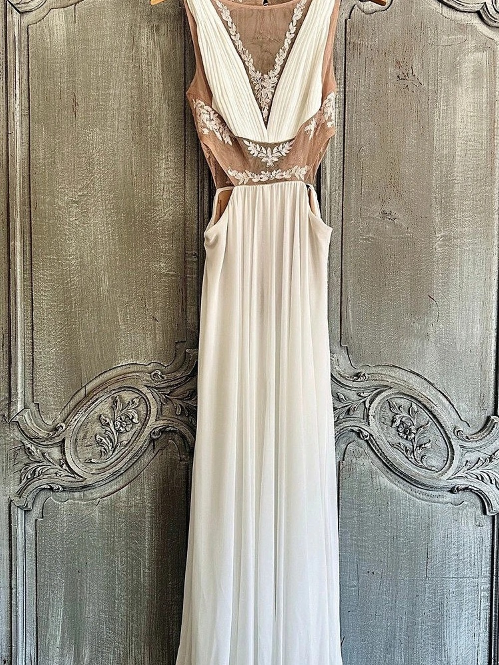 Bcbg MaxAzria Cream Maxi Dress Like New